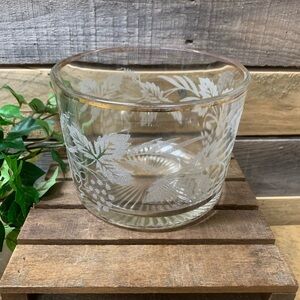 Vintage Bartlett Collins Frosted Grape Glass Ice Bucket/Bowl